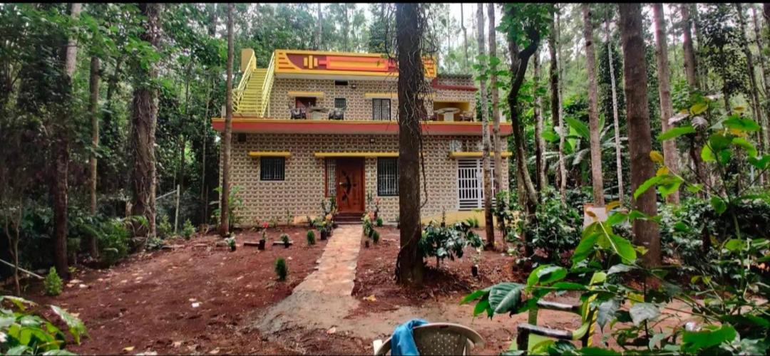 Sp Resort Inn Yercaud Exterior foto